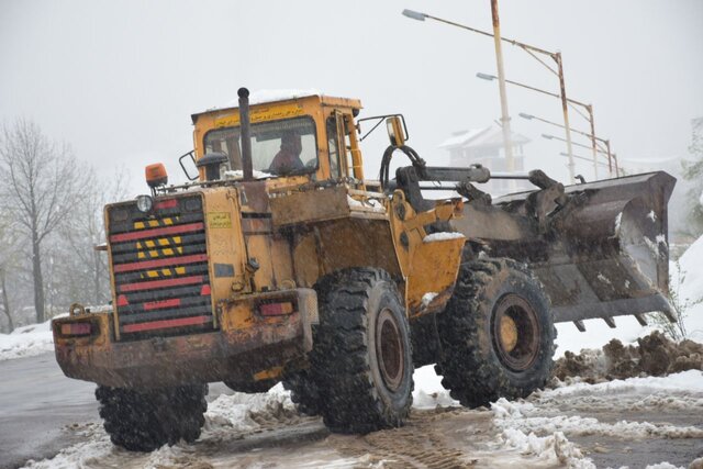 آب و برق 27 روستای آستارا به دلیل برف و سرما قطع شد