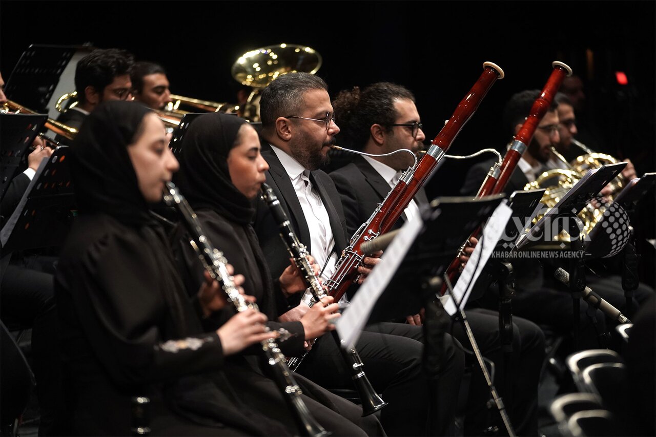 شب های داغ در دل سرمای زمستان/ از نوای دوتار و تار تا قانون و کمانچه گیتار؛ از نغمه های اقوام ایرانی تا روایت اندسی و ترکی و تونسی