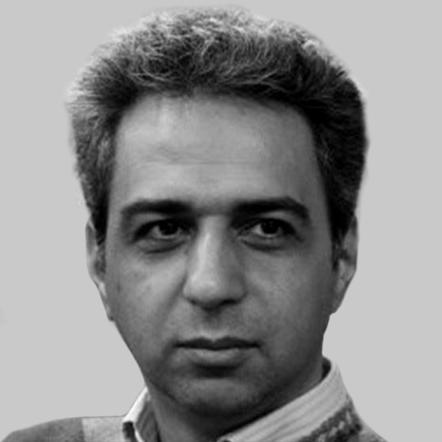 نویسنده کتاب ماجرا هنوز تمام نشده :مهدی میرکیایی