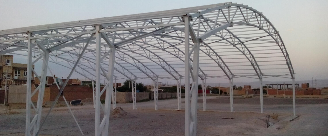 طراحی سوله و سازه های سبک برای دامداری مدرن