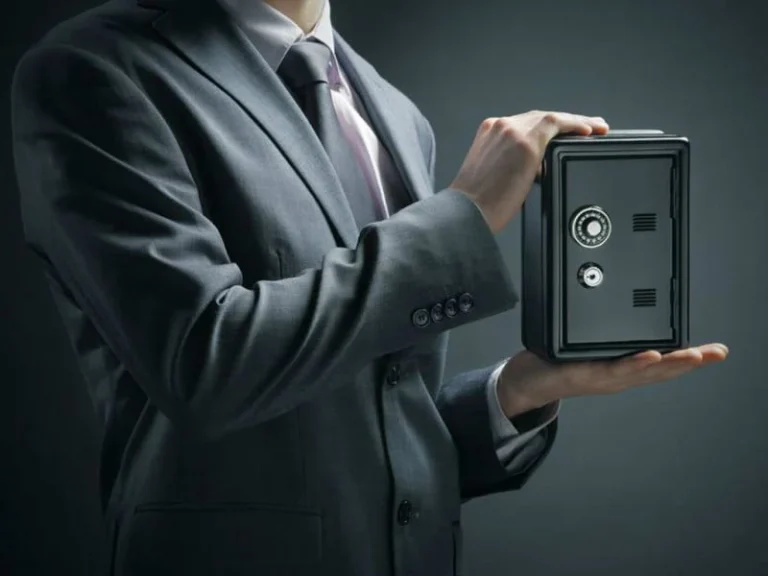 برنامه گاوصندوق برای عکس
