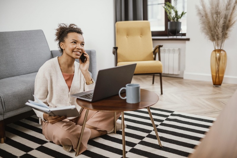 تأثیر دورکاری بر سلامت روان زنان چگونه است؟